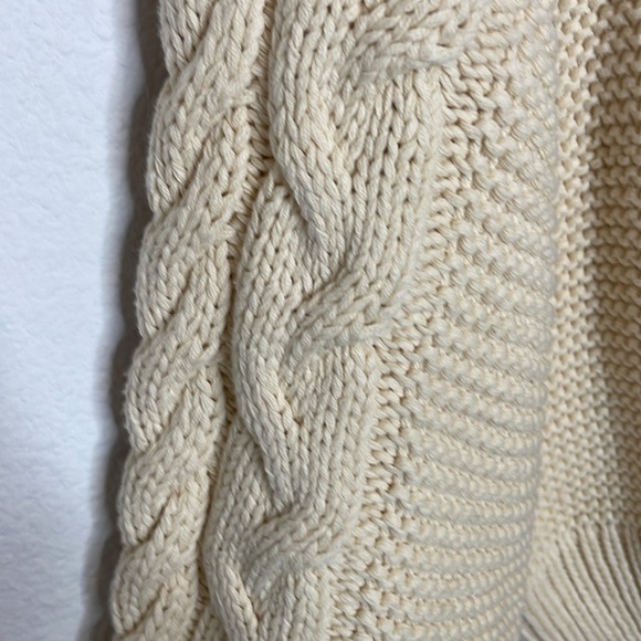 Bardot Zoe Zip Cable Knot Sweater NWT Size Medium - Picture 11 of 11